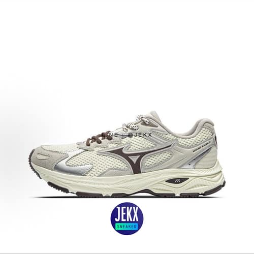 Mizuno Racer S White Maroon